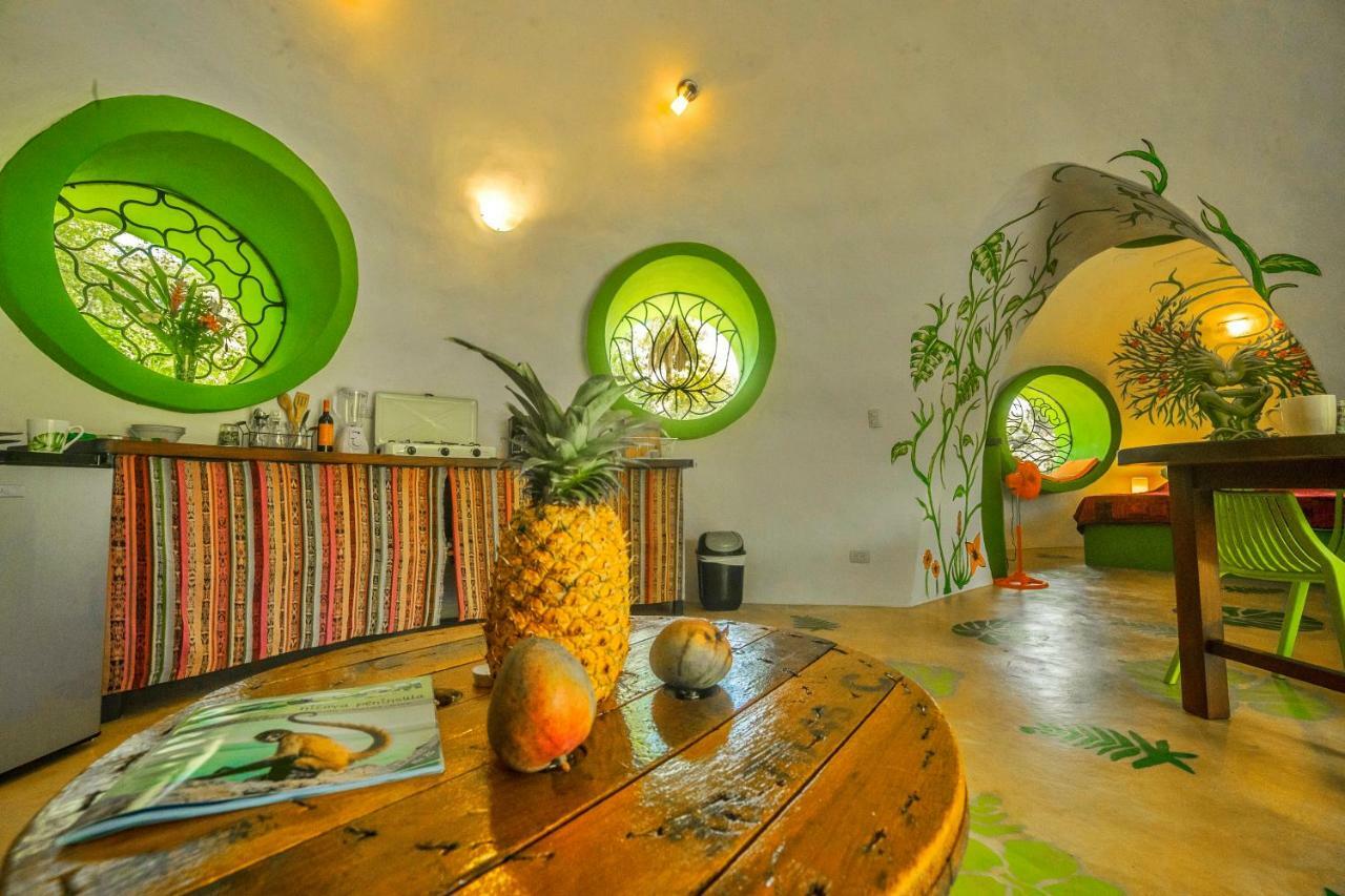 Green Moon Lodge Montezuma Ngoại thất bức ảnh